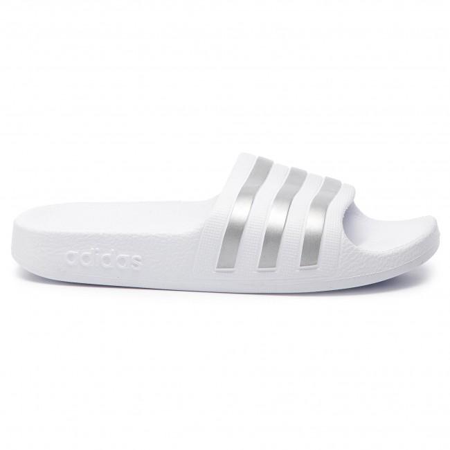 Adidas ADILETTE AQUA Kids Slides - Valley Sports UK